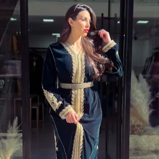 HER Kaftan Luxe Velvet Robe
