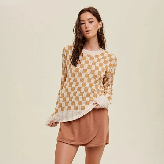 Women's Lightweight Checkered Pullover Sweater in Cream & Caramel Silk-blend sweaters